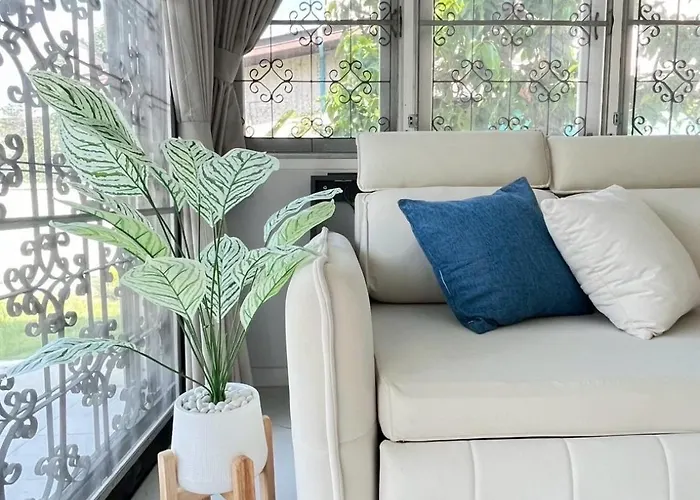 5 Beds Private Garden 452sqm Pet Relax