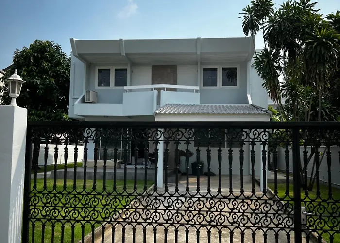 5 Beds Private Garden 452sqm Pet Relax *